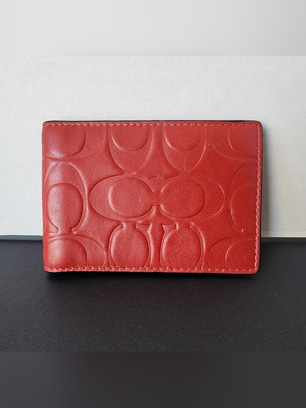 SOLD✨️NWOT✨️ Coach Embossed Red Compact Billfold With ID Slot